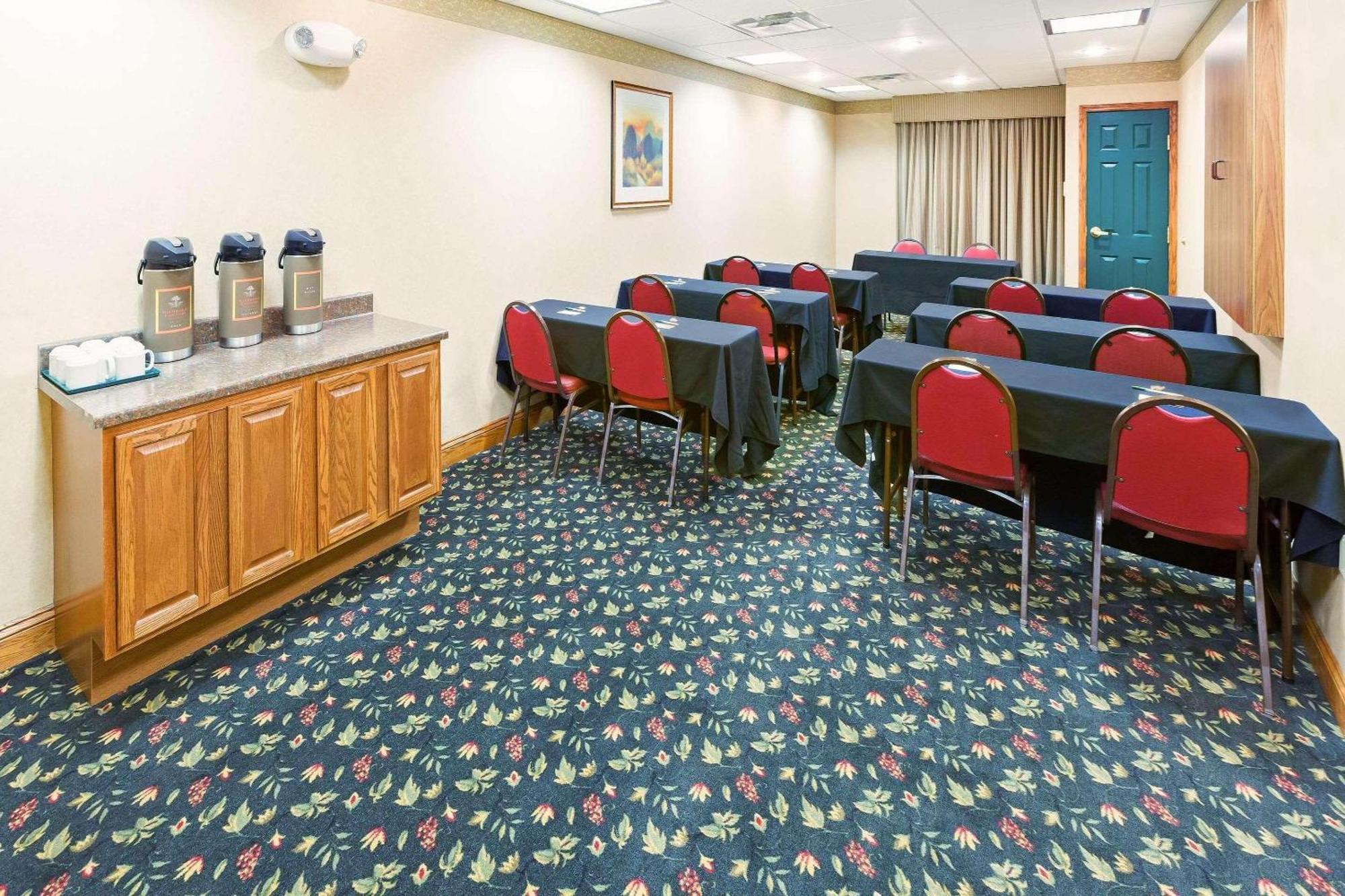 Country Inn & Suites By Radisson, Chambersburg, Pa エクステリア 写真